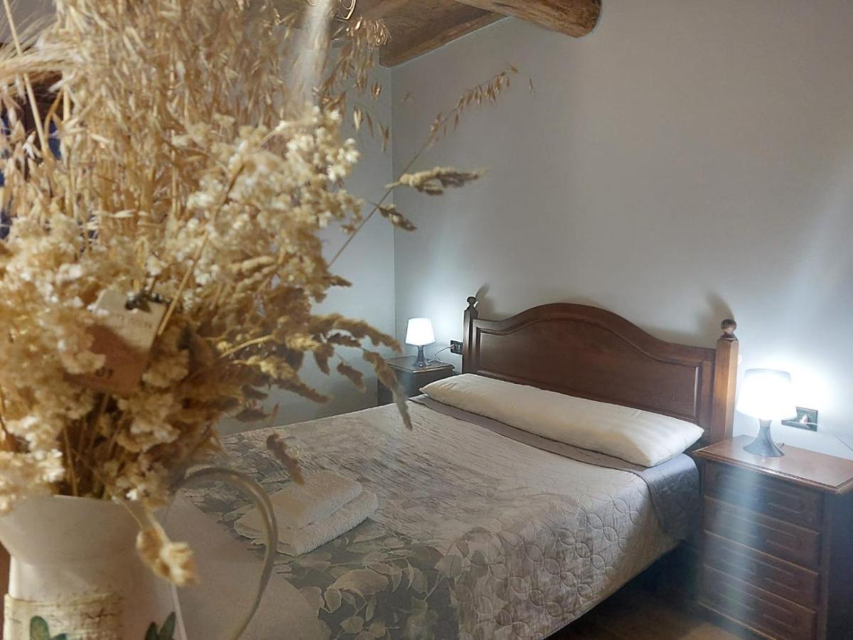 La Venta Celta Hotel O Cebrero Bagian luar foto
